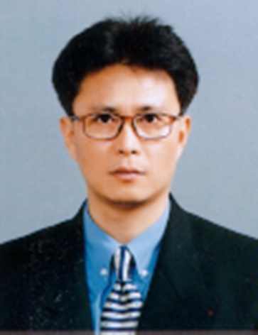 김용일