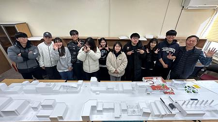 건설융합학부 1학년 공공시설물 설계 디자인 및 모형 최종결과물 발표